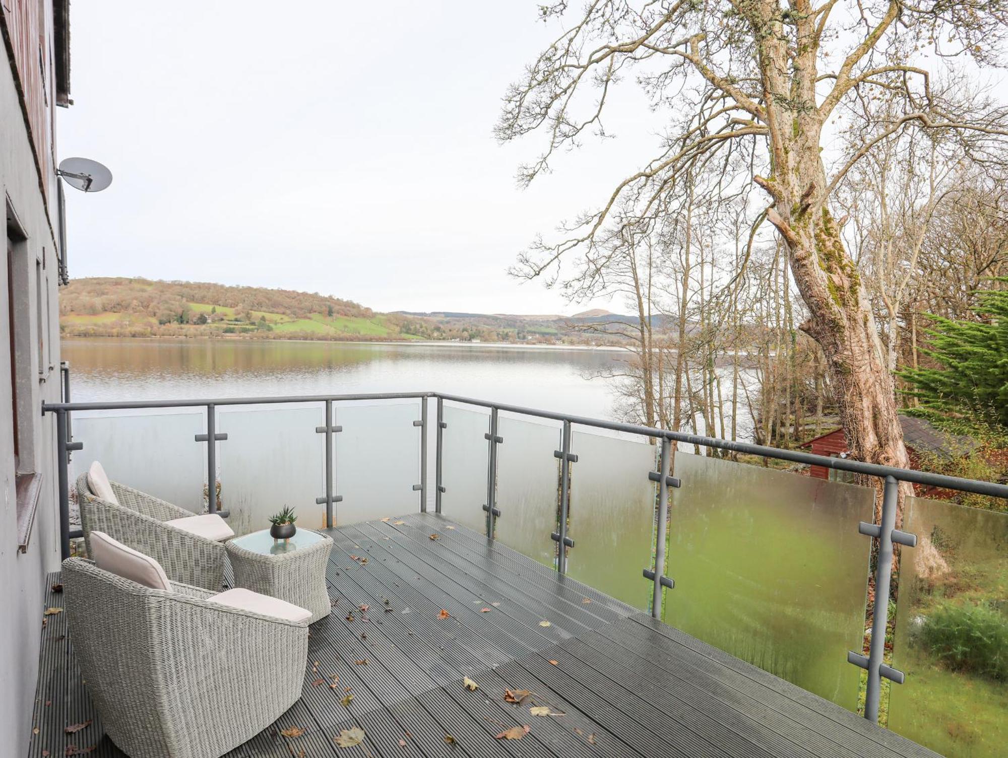 Vyrnwy Lakeside - Bala Lake Esterno foto